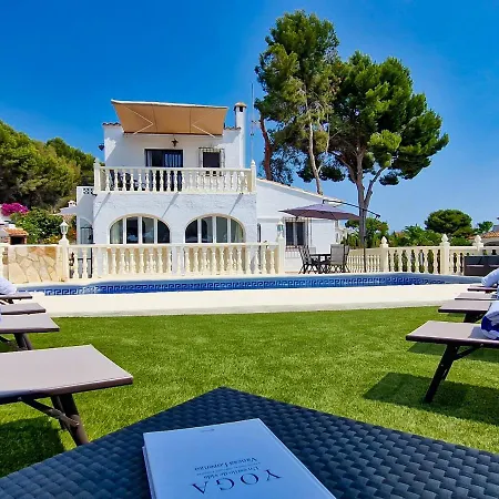 Avanoa - Elche Villa *